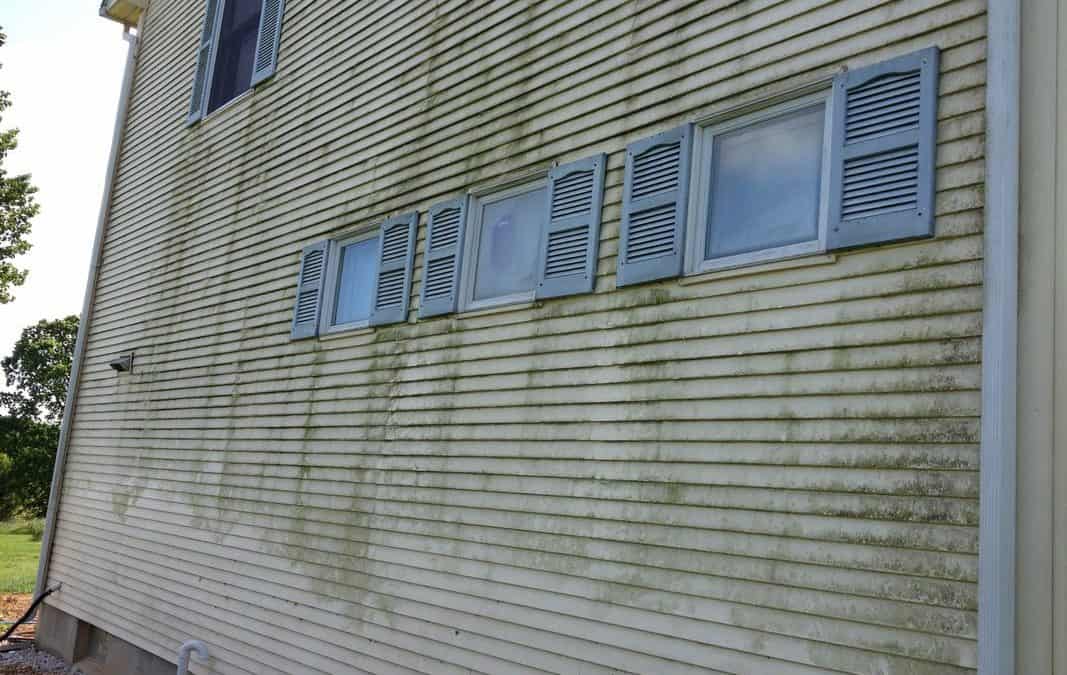 Siding Wash Funkstown before